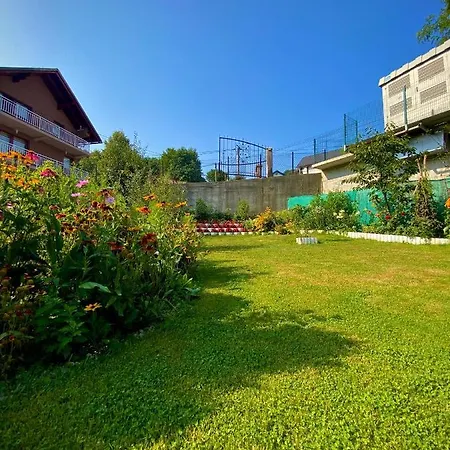 Vakantiehuis Family Flower House