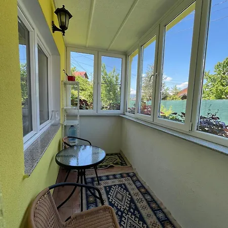 Family Flower House *