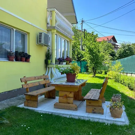 Family Flower House * Sarajevo