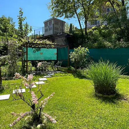 Vakantiehuis Family Flower House *