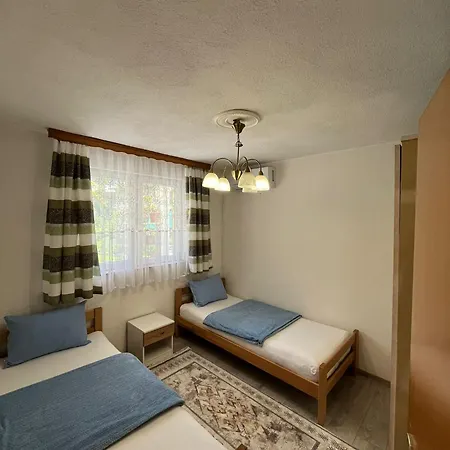 Family Flower House Vakantiehuis Sarajevo